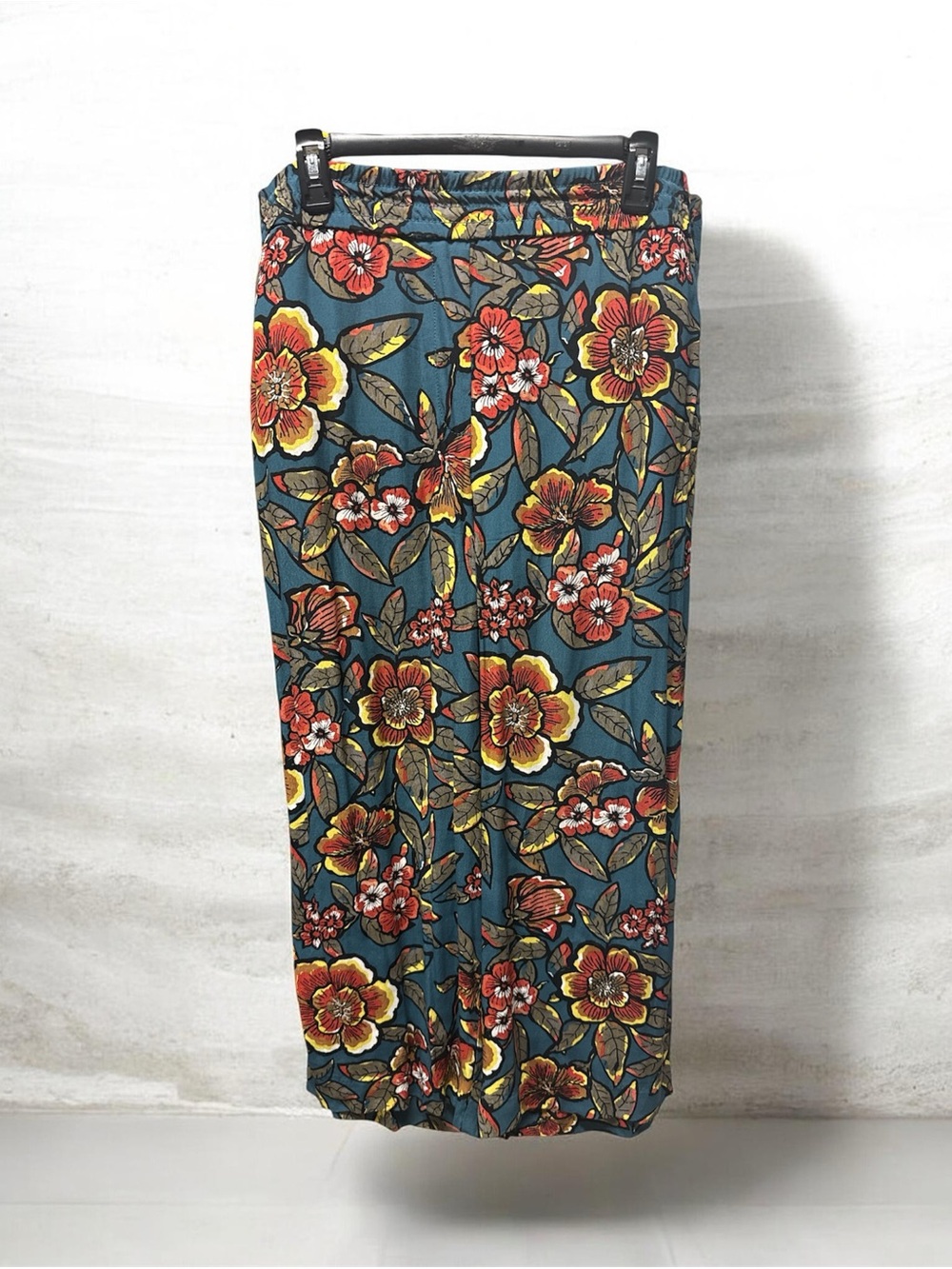 Ann Taylor LOFT Petites Size 4P Multicolor Floral WideLeg Trousers Pants Relaxed